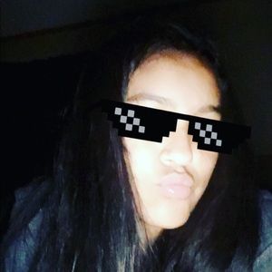 Meet your Posher, Kenia